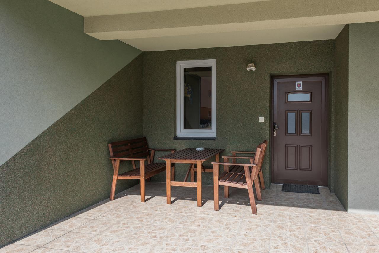 Dom Wakacyjny Sebastian Wladyslawowo Apartment Exterior photo
